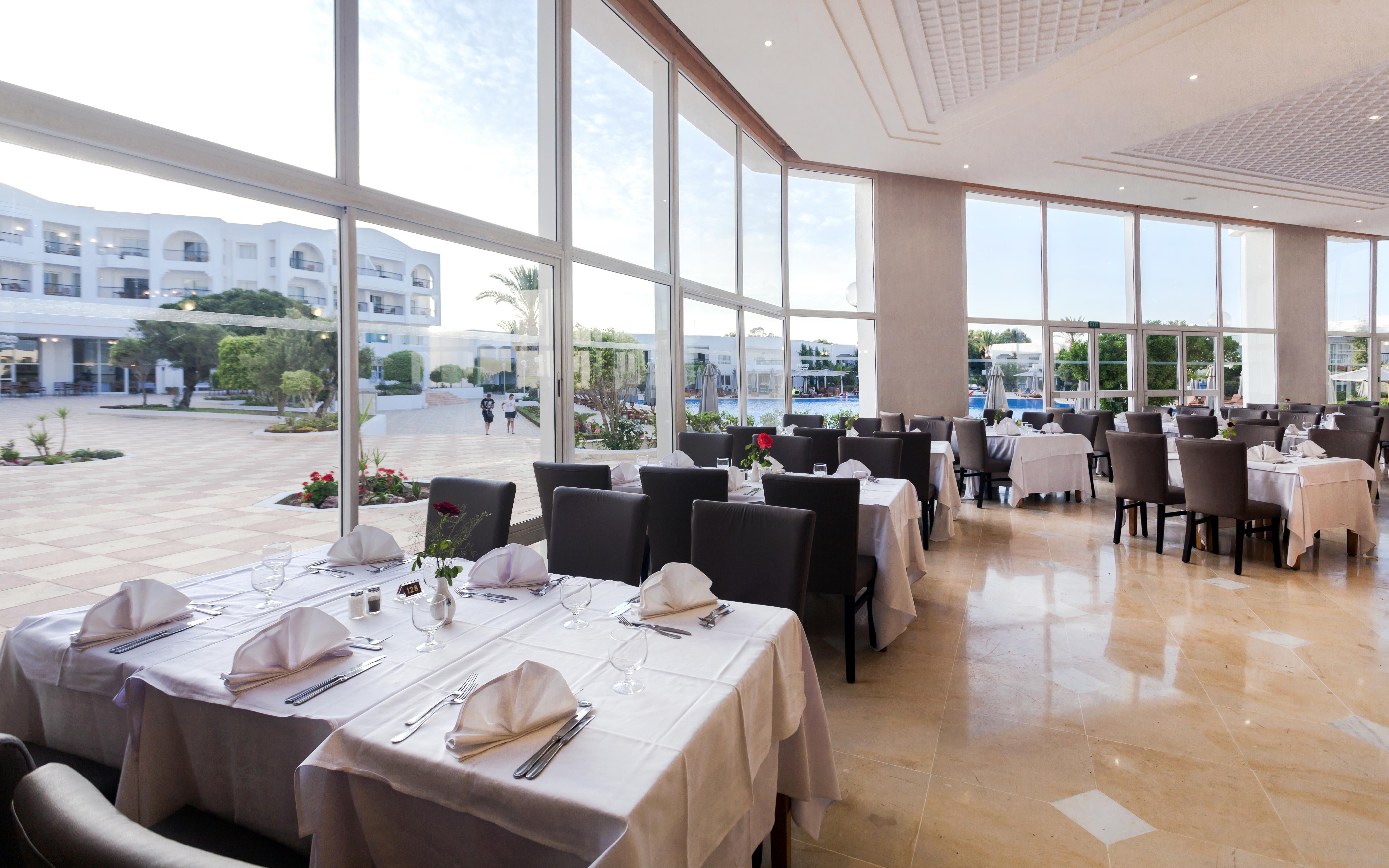 迦玛特厄尔毛拉迪酒店 外观 照片 Restaurant
