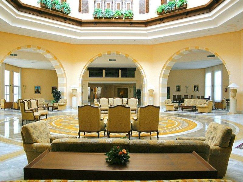 迦玛特厄尔毛拉迪酒店 外观 照片 Interior of the hotel